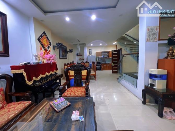 Liền Kề Xa La, Hà Đông DT 75m, 4 Tầng, MT 5M, Kinh doanh, Vỉa hè, Ô tô tránh, Hơn 17 tỷ
