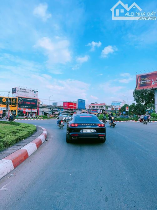 NP124 Bán nhà mặt tiền QL 1A gần 600m2 trung tâm các KCN lớn Đồng Nai