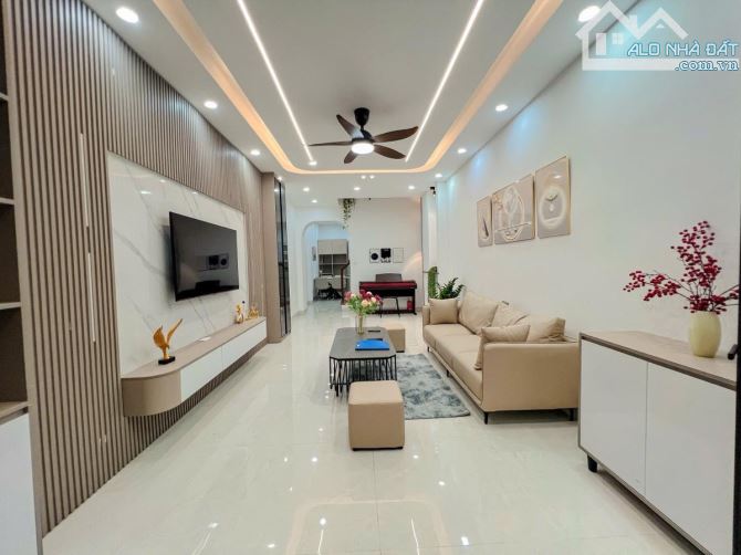 TRƯƠNG ĐỊNH - NHÀ ĐẸP DÂN XÂY - 3 MẶT THOÁNG - FULL CÔNG NĂNG - THIẾT KẾ HIỆN ĐẠI