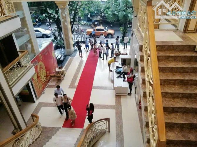 Bán Toà Nhà Góc 2 Mặt Tiền Khổng Tử và đường Bắc Ái. Thủ Đức ( 34x50m) Hầm 5 Lầu. HĐ 800tr