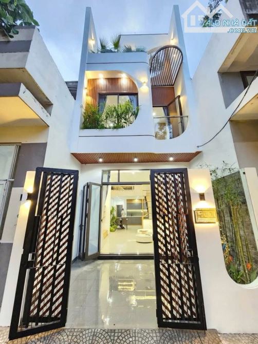 🏡 BÁN NHÀ 1 TRỆT 1 LẦU GẦN NGÃ 4 HỘI NGHĨA – NHÀ ĐẸP, GIÁ TỐT!
