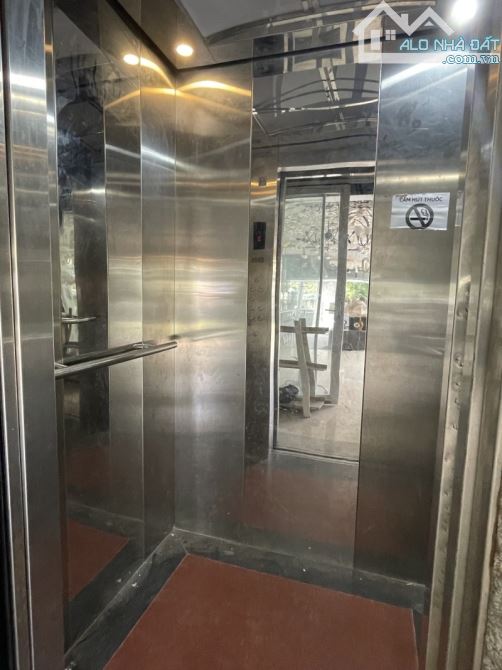 Hiếm! Bán nhà MP Nguyễn Xiển,Thanh Xuân, 63m x 6T x 5m, Lô góc, Vỉa hè, Kinh doanh.