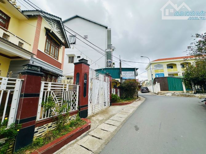 VILLA GẦN HỒ XUÂN HƯƠNG ĐƯỜNG NHƯẠ TRUNG TÂM TIỆN ÍCH
