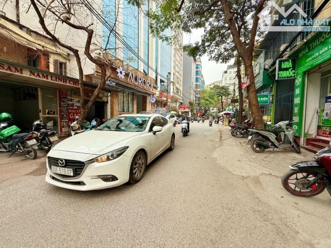 BÁN NHÀ 5T PHÂN LÔ 2 MẶT TIỀN Ô TÔ CHẠY QUANH HOÀNG QUỐC VIỆT CẦU GIẤY 60M2 MT 4.2M 23 TỶ