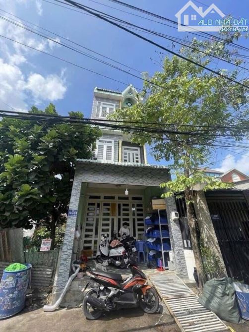 NHÀ 3 tầng NGAY ĐÔNG THẠNH 8 GẦN CHỢ GẤU 4X15 THÔNG SỐ ĐẸP GIÁ RẺ KHÔNG TƯỞNG
