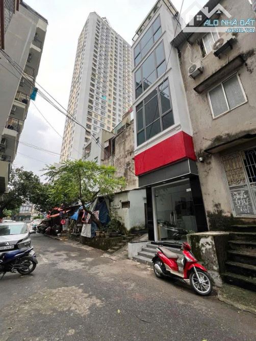 BÁN NHÀ MỖ LAO, Ô TÔ TRÁNH, THANG MÁY, FULL NỘI THẤT XỊN XÒ, GIÁ 11.9 TỶ