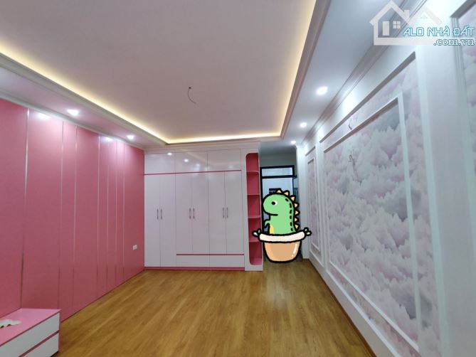 Mỹ Đình. 38m. 6 tầng. Nhà đẹp. Thoáng.Full nội thất. Nhỉnh 8tỷ