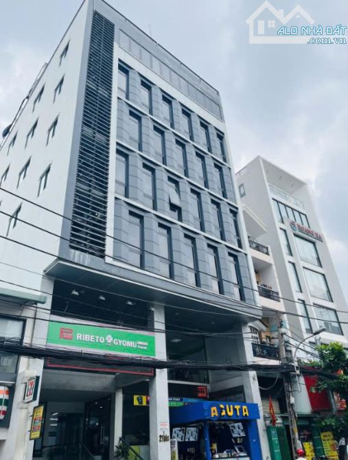 Tòa nhà MT Nguyễn Thái Bình, Quận 1, 8.2x25m, Hầm + 6 Tầng - HĐT: 16000usd, giá 101 tỷ