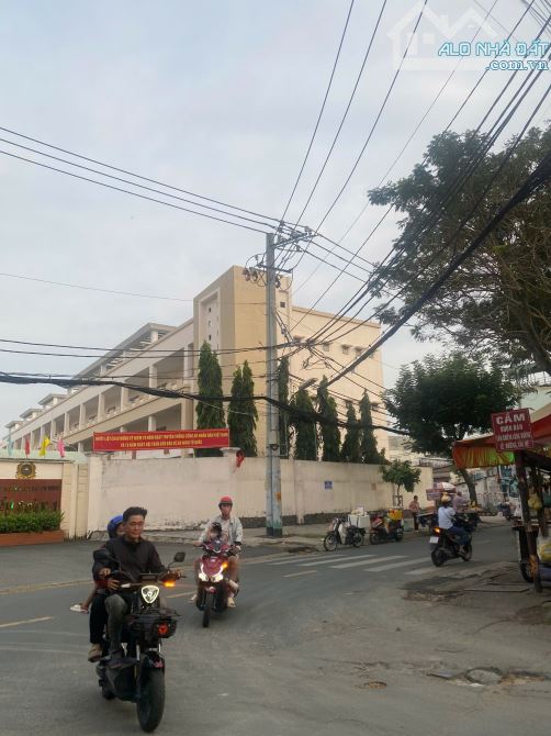 Linh Xuân TP Thủ Đức Còn Sót Lô Đất 2 Mặt Tiền 115m2 Chỉ 5 Tỷ BL