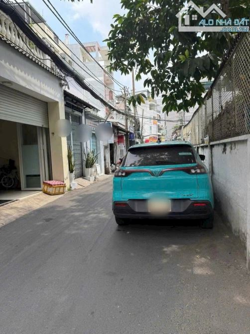 BÁN NHÀ GÒ VẤP - HẺM XE TẢI - HOÀNG HOA THÁM - 4 TẦNG - 52M2 - NGANG 4M - CHỈ 7,38 TỶ