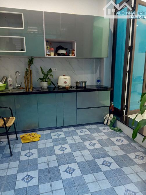 Chủ nhà cần bán gấp ngôi nhà 2 tầng