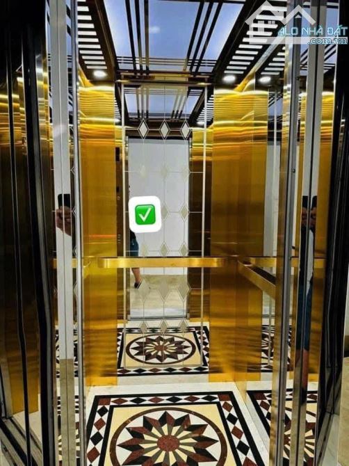 Bán ccmn giải phóng 50m 6 tầng thang máy chở thuê 50 triệu 11 phòng khép kín 11