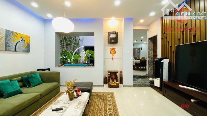 Bán biệt thự khu dân cư D2D, gần trục chính đường D9 sổ hồng hoàn công 468m2 sàn giá 19 tỷ