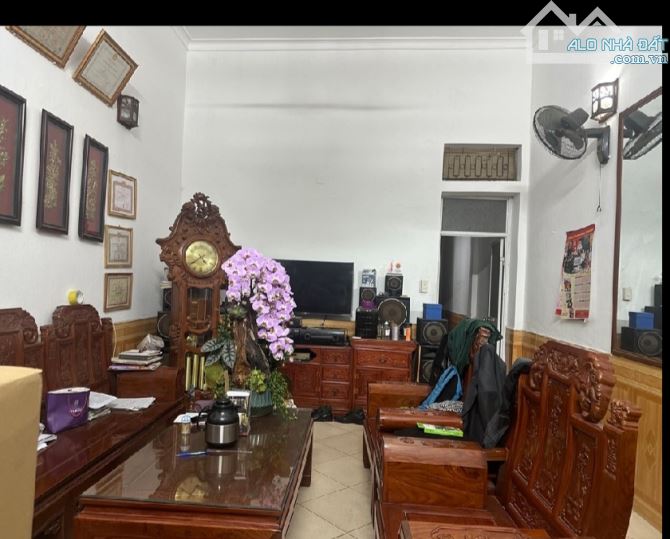 38.x Tỷ/ 127 M2 / Mặt phố Vũ Tông Phan. Thanh Xuân - 1