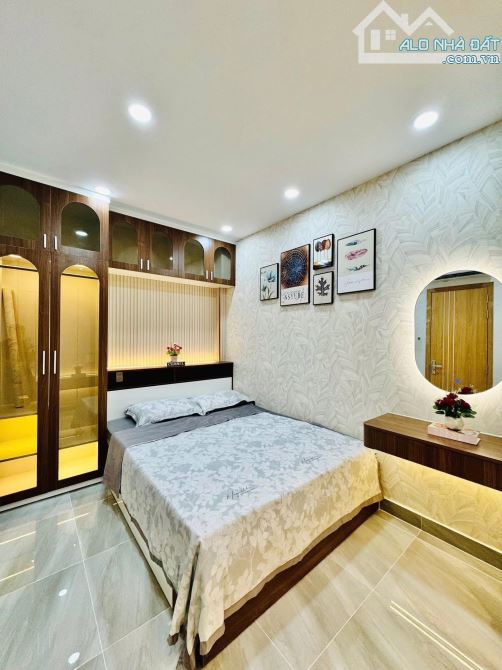 BÁN NHÀ ĐẸP - ĐỐI DIỆN COOPMART QUANG TRUNG - 4M x 9M - 2 TẦNG - CHỈ NHỈNH 4 TỶ - 1