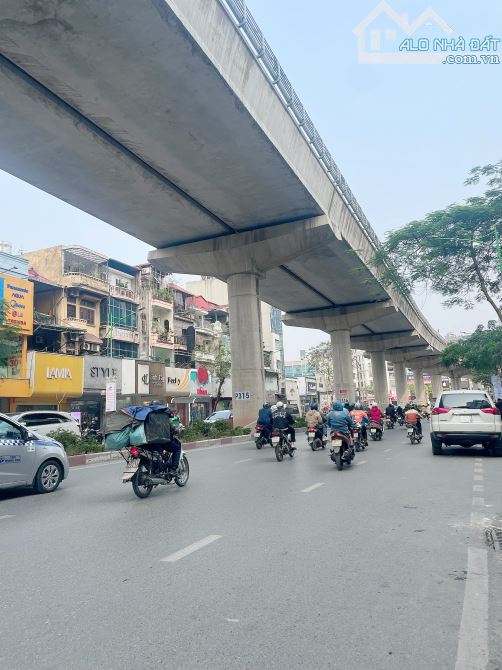 Bán nhà Cầu Giấy , lô góc 3 thoáng , 40m2 ,6 tầng thang máy , ngõ thông , vị trí đẹp - 1