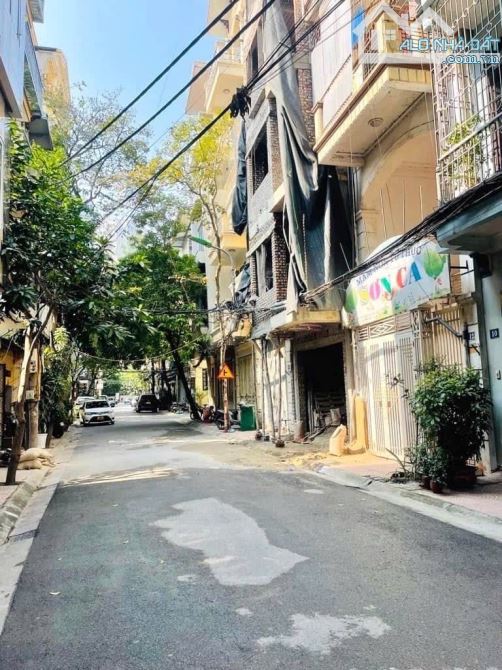 BÁN NHÀ XUÂN LA, TÂY HỒ, 70M, 5T, MT 4.5M, VỈA HÈ, OTO TRÁNH, KD ĐA DẠNG, 22 TY. . - 1
