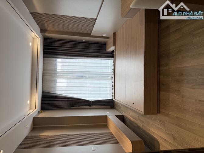 Bán nhà phố ngô gia tự 30m 5 tầng gần bigC - 1