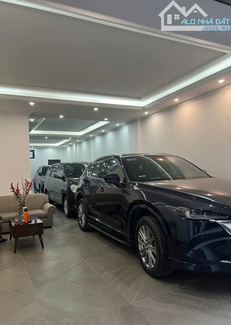 Tòa nhà 8 tầng Cầu Giấy: Vừa ở vừa kinh doanh, văn phòng thang máy, gara ô tô 95m 34.7tỷ - 1