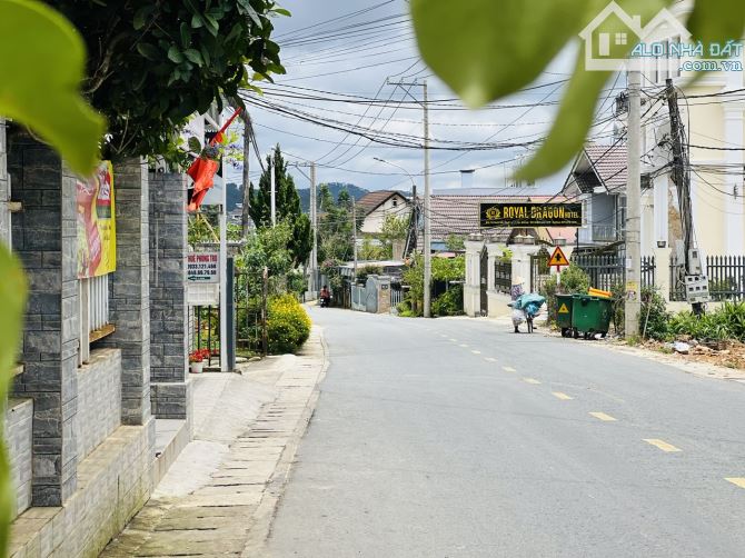 BÁN ĐẤT MẶT TIỀN NAM HỒ CHUYỂN ĐƯỢC FULL XÂY DỰNG THUẬN TIỆN XÂY DỰNG KHU NGHỈ DƯỠNG - 1