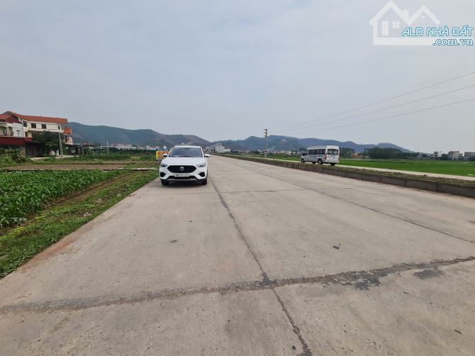 Bán lô đất làn 1 Tỉnh Lộ 398 khu Cống Đỉa xã Đức Giang, Yên Dũng, BG. Cạnh KCN Đồng Phúc - 1