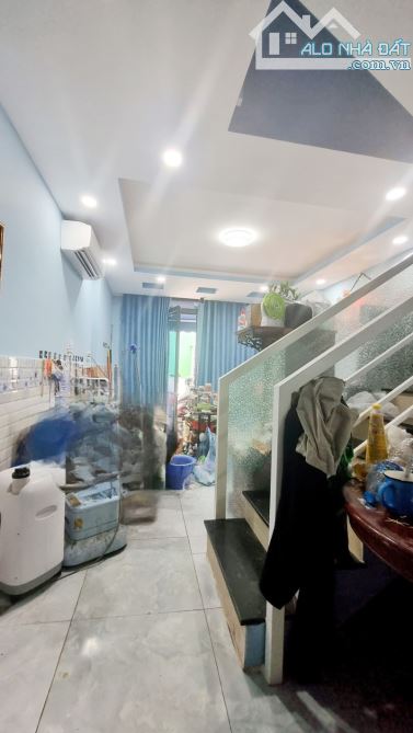 HXH ÂU DƯƠNG LÂN CÁCH 20M - NHÀ 2 TẦNG 4,1X10M - VUÔNG A4 - KHU VIP CHỈ 4 TỶ NHỈNH - 1