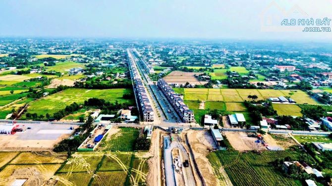Bán Lô 160m2 Gần VinHomes Green City - đường nhựa 13m- thông qua phố đi bộ 3/2 - 1