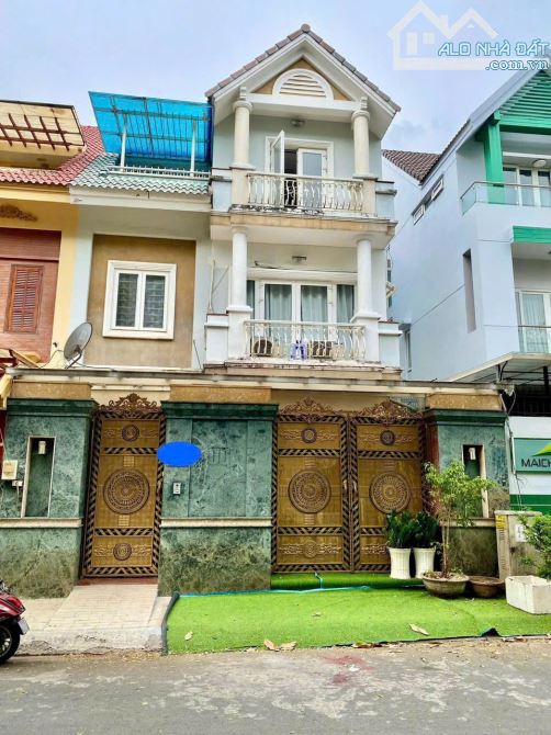 BIỆT THỰ KHU BÀN CỜ PHAN VĂN TRỊ -P7 , DT : 8m x 14m , 3 LẦU , GIÁ CHỈ : 17.5 TỶ TL - 1