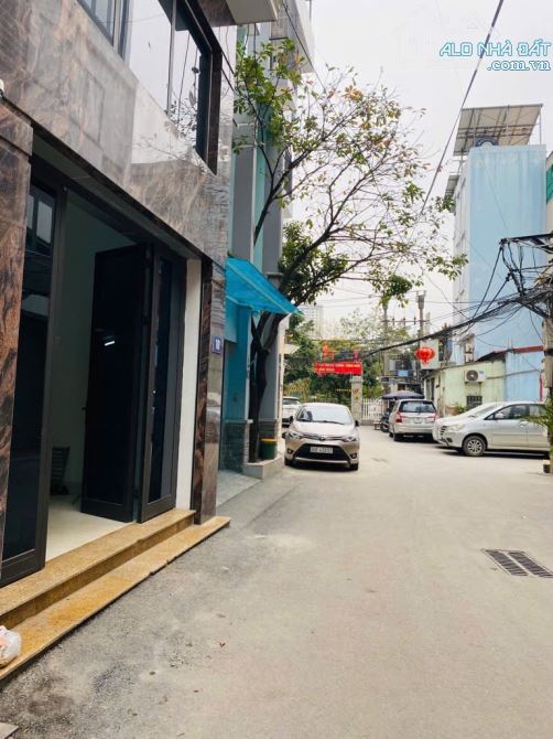 BÁN NHÀ 55M2 PHỐ KIM GIANG 6 TẦNG THANG MÁY MẶT ĐƯỜNG Ô TÔ TRÁNH GIÁ CHỈ NHỈNH 12 TỶ - 1