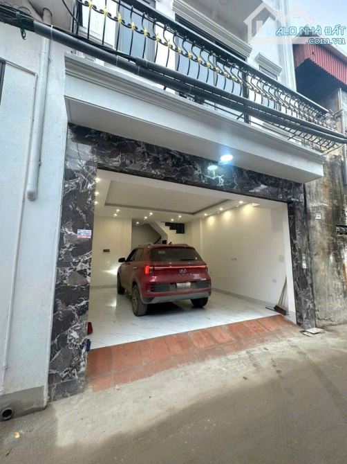 Bán nhà Phạm Văn Đồng, 45m2, phân lô, ô tô, nội thất chủ tặng,  nhỉnh 8tỷ. - 1