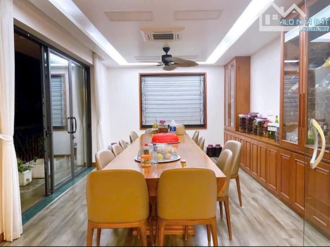 BÁN NHÀ PHỤNG CHÂU 4Tx47m2 GIÁ 3ty8, Ô TÔ ĐỖ CỬA, GẦN ĐẠI HỌC TD-TT - 1