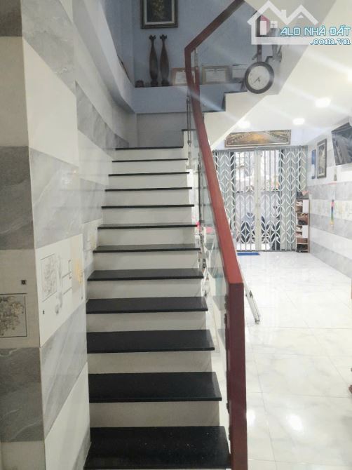Bán nhà 4 tầng BTCT Võ Duy Ninh P22, DTSD 94.4m2 chỉ 4.5 tỷ - 1