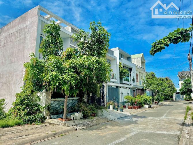 Giá 5,5 tỷ. Bán lô đất biệt thự Bửu Long cs5 Lạc Hồng. Biên Hoà. 8x18m. Đường 8m. - 1