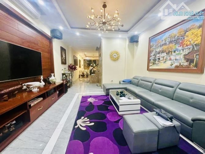 Bán Nhà 5 Tầng Dân Xây Phố Cổ Ngọc Lâm - 80m - 2 Thoáng - Thang Máy - Vị Trí Trung Tâm - 1