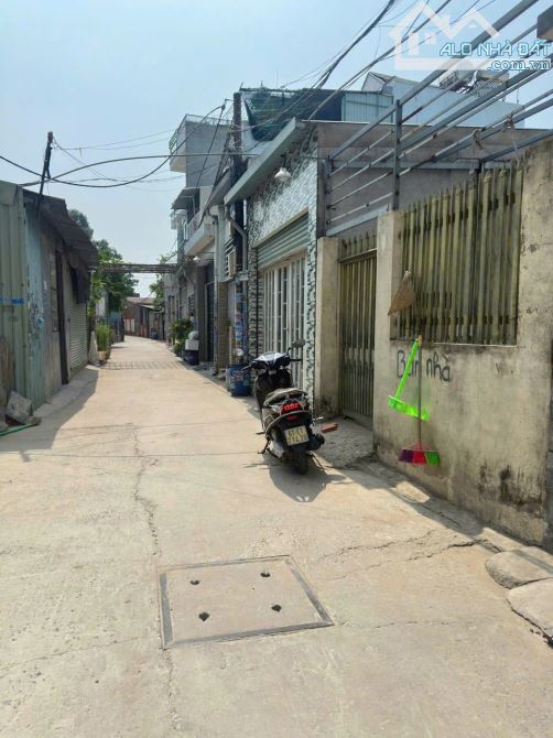 Cần Bán Gấp Đất Thổ Cư Xóm Vắng Dĩ An Tặng Nhà Cấp 4 Cũ - 1