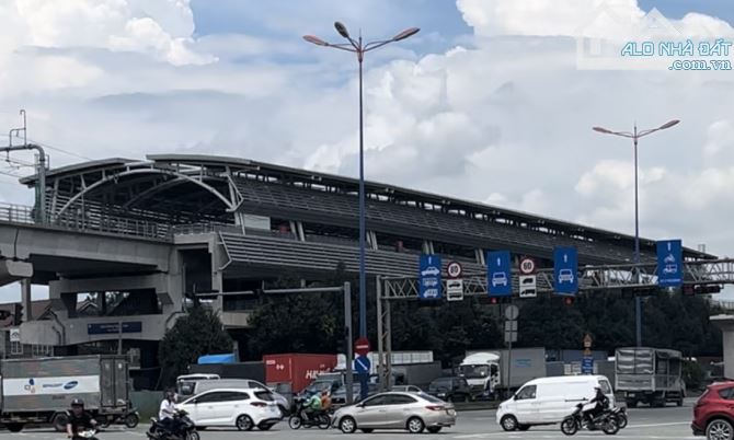 Nhà 2 Tầng 105M, NGANG 6M, GA METRO TRỤC ĐỖ XUÂN HỢP, cho thuê 120tr/năm