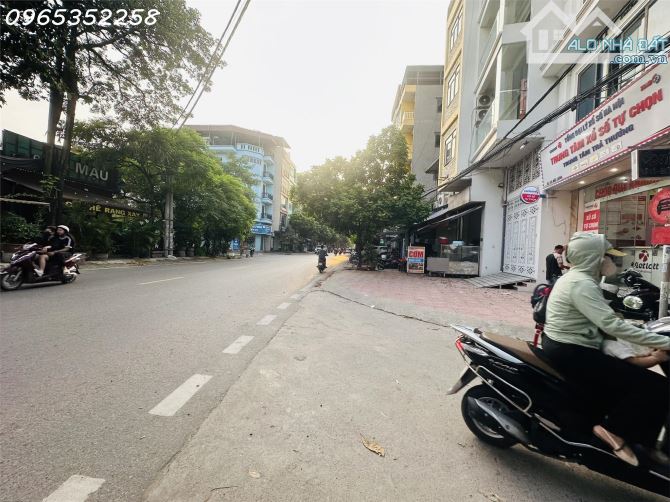 Bán mảnh khu đất 131m xe con trong ngôi nhà khu Tả Thanh Oai, Thanh Trì - 2