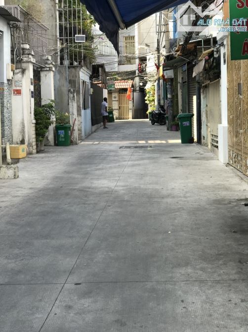 NHÀ GẦN 250M2 HẺM XE HƠI ĐƯỜNG BÙI VĂN BA, Q7 – NHỈNH 4,x TỶ - 2