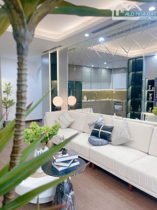 Cho thuê chung cư Golden Palace Mễ Trì, 86m2, 2 phòng ngủ, full đồ giá 14 tr/th - 2