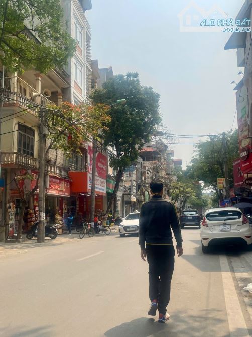 SIÊU PHẨM HOÀNG VĂN THÁI - 100M² - 5 TẦN -Mt 5M- 2 LÀN Ô TÔ TRÁNH - Ở, KINH DOANH ĐỈNH - 2