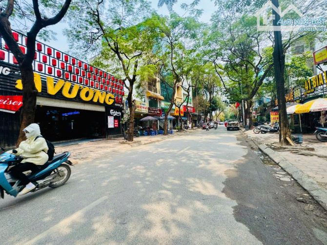 BÁN LÔ ĐẤT ĐẦU TƯ XÂY TOÀ MẶT  PHỐ DỊCH VỌNG HẬU, CẦU GIẤY, DT 656M2* MT 18M* GIÁ 205 TỶ - 2