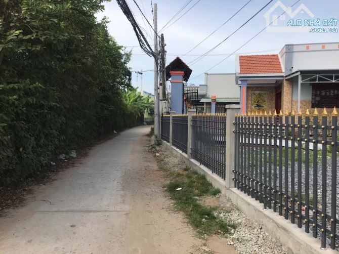 1188m2 Thổ Cư Có Nhà Cấp 4 ĐÃ HOÀN CÔNG bán 5 Tỷ 1 Ngay Thị Trấn Cần Đước - 2
