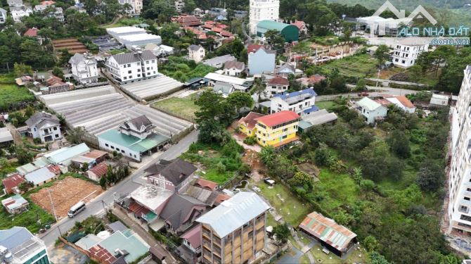 BÁN ĐẤT MẶT TIỀN NAM HỒ CHUYỂN ĐƯỢC FULL XÂY DỰNG THUẬN TIỆN XÂY DỰNG KHU NGHỈ DƯỠNG - 2