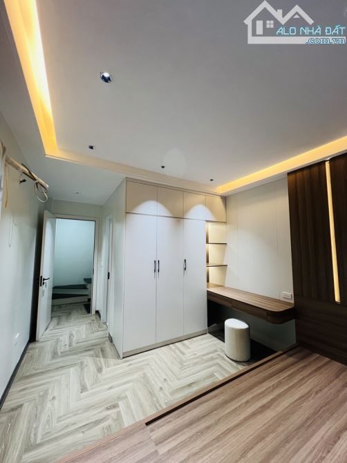 Bán nhà sang xịn mịn phố Vạn Phúc - ô tô đỗ cửa - khu dịch vụ phân lô sát nhà - 2