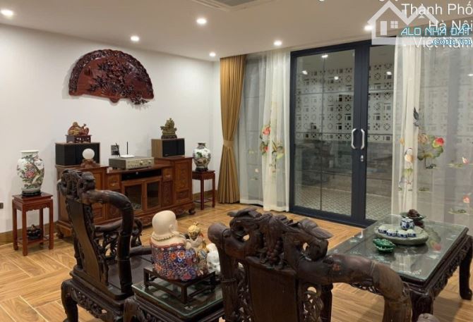 Nhà 7 tầng, Nguyễn Văn Cừ, LB, full nội thất, thang máy, DT 113m2, Giá 28,5 tỷ - 2