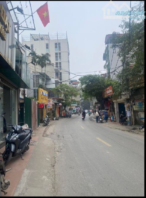 36.8 Tỷ/ 100 m2/7 .6 Mt/ Mặt Phố Bà Triệu. Hà Đông - 2