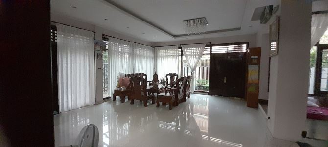 Bán biệt thự 216 m2 giá rẻ nhất trong khu Ven Sông Tân Phong Sadeco Quận 7 giá 42 tỷ - 2