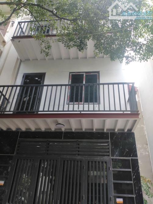 BÁN NHÀ MAN BỒI GỐC GĂNG-HÀ ĐÔNG-KINH DOANH-VỊ TRÍ ĐẸP,DT 56M×3 TẦNG - 2