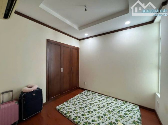 Căn hộ Ruby Garden ,P15,Tân Bình :87m2,2p ngủ,2wc,NT,11tr/th - 2