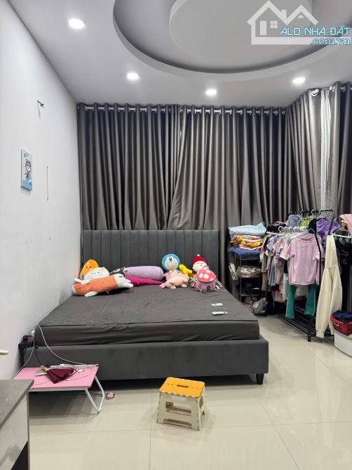 BÁN NHÀ 3 LẦU NGUYỄN VĂN NGHI – HẺM XE HƠI – 40M² – GIÁ CHỈ 3.52 TỶ - 2